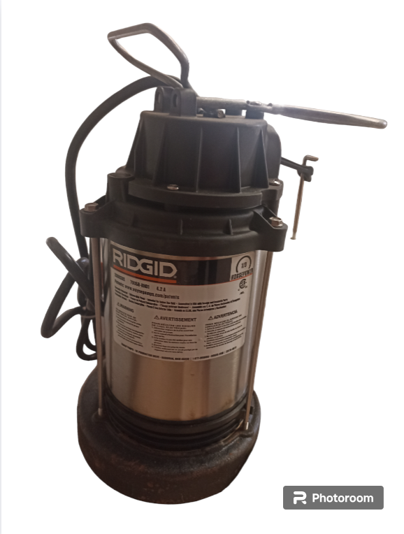 BOMBA SUMERGIBLE RIDGID 1/3HP 48 GAL/MIN NUEVA