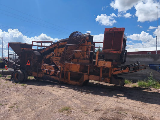 TRITURADORA DE PIEDRA DE QUIJADA Y RODILLO UNIVERSAL MODELO 880 JUNIOR