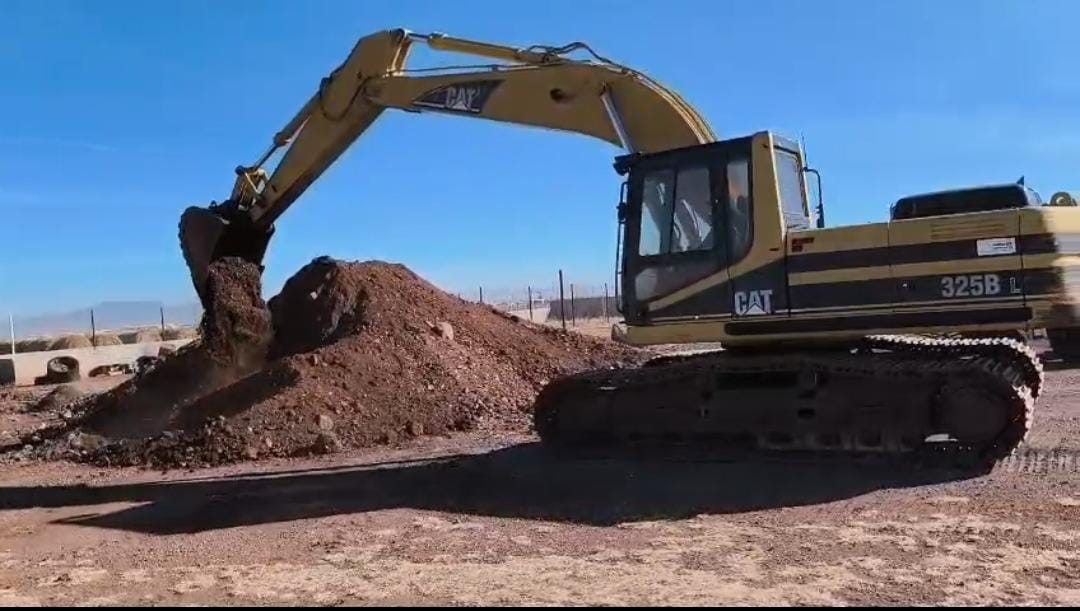 EXCAVADORA CATERPILLAR 325 BL 1997