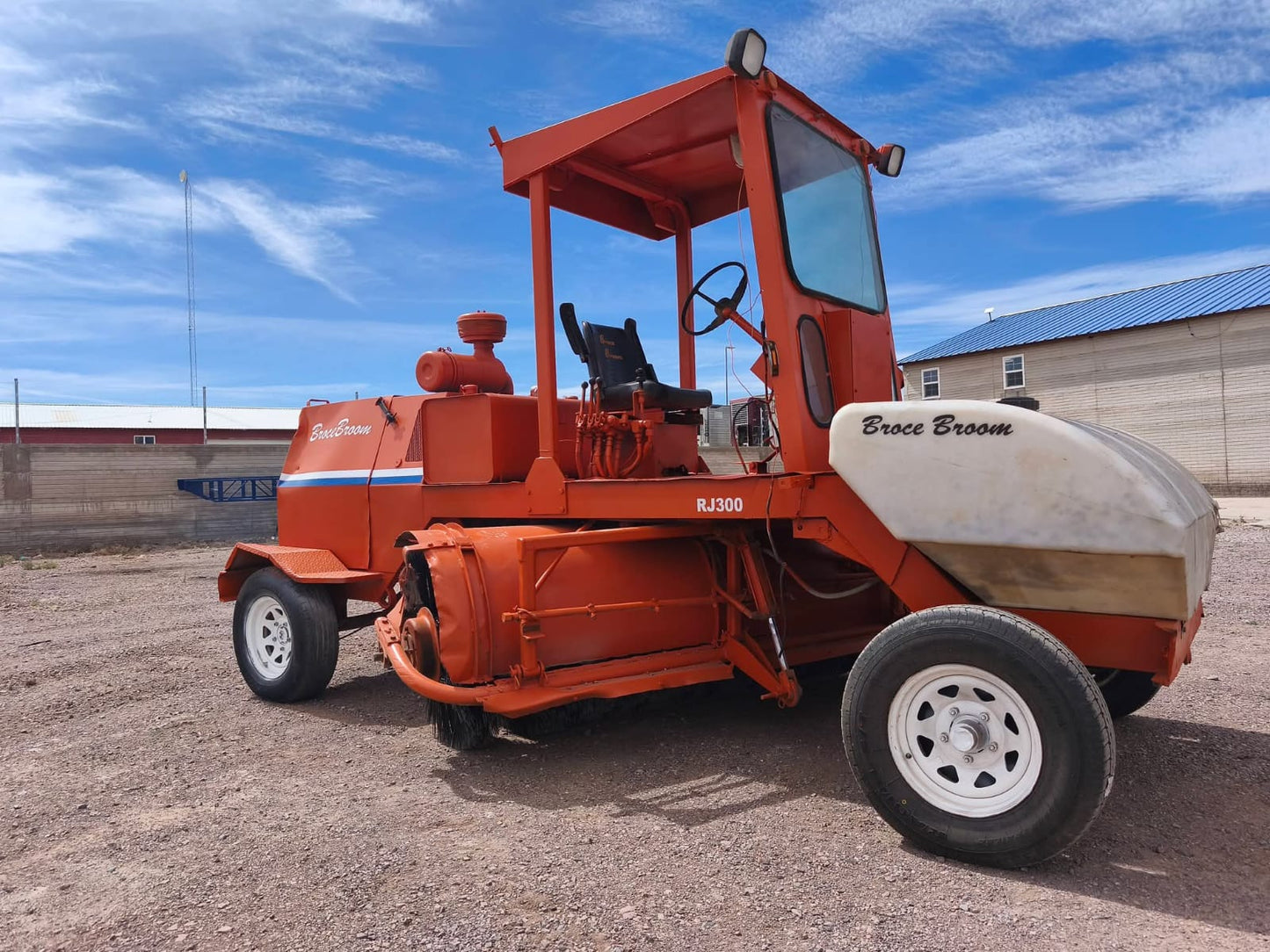 BARREDORA USADA BARREDORA BROCE RJ 300